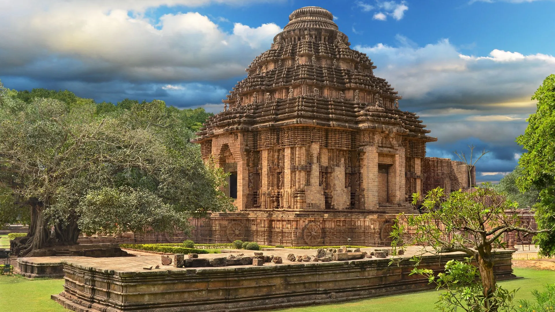 Konark Sun Temple In Odisha